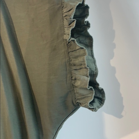 Green Button Up Blouse with waist cinch tie - Picture 5 of 9